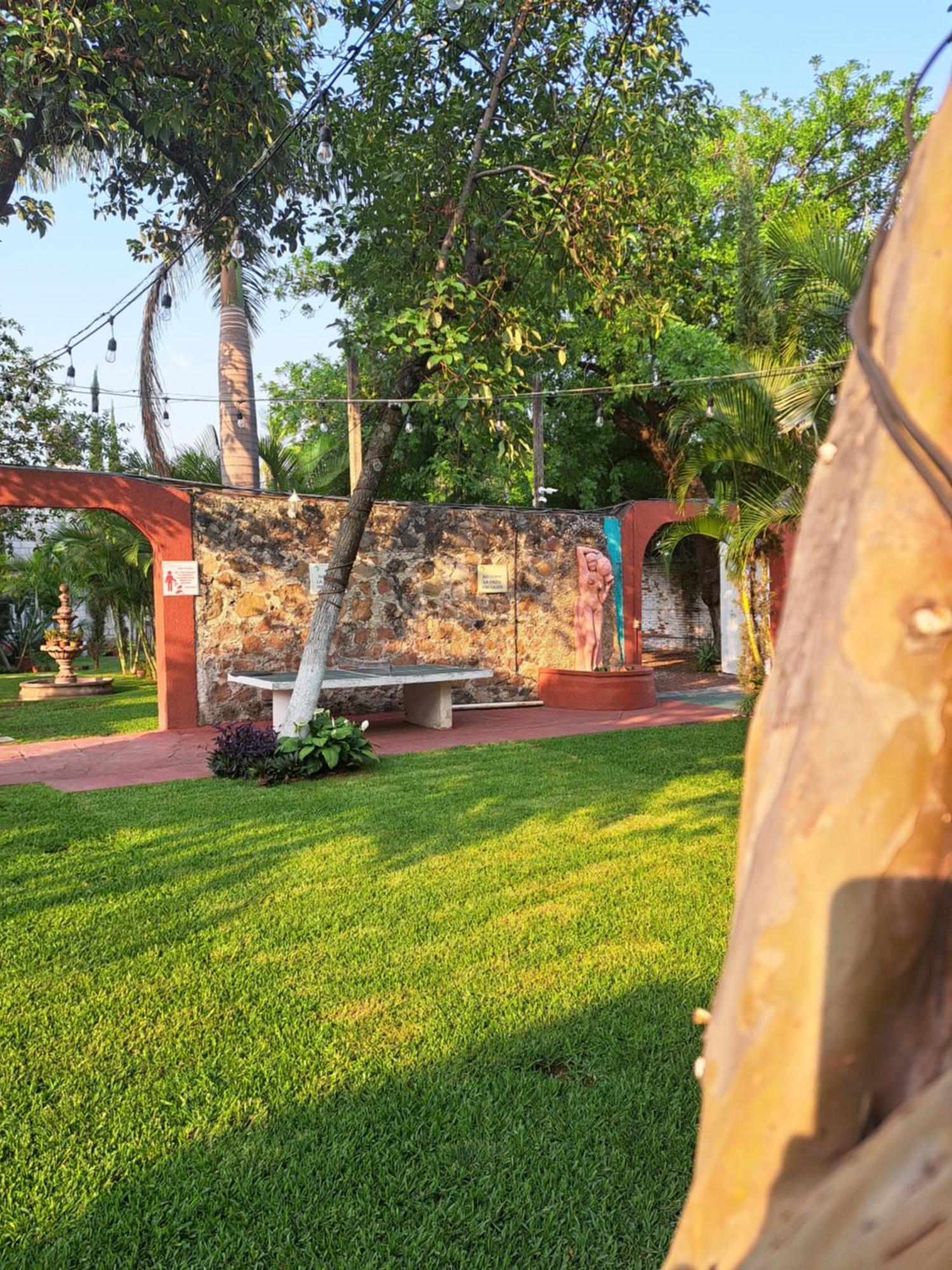 Hotel Quinta Paraiso Cocoyoc Bagian luar foto