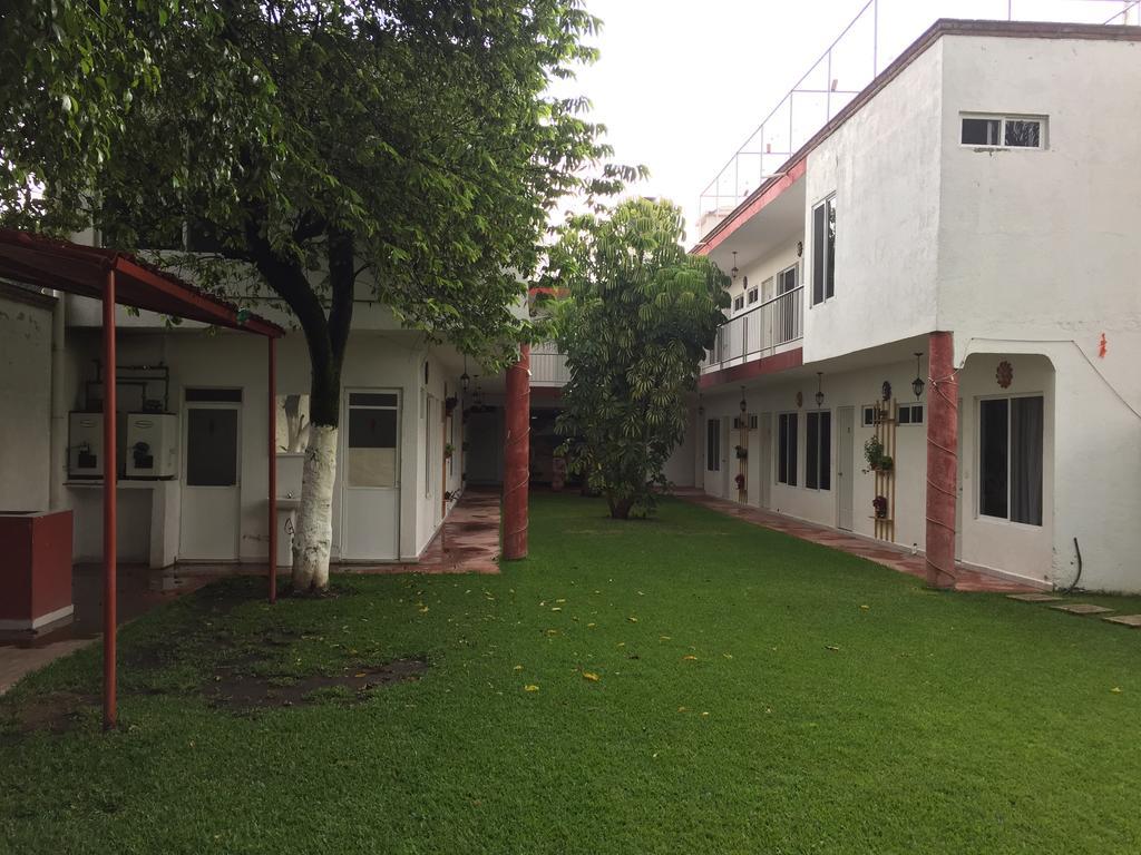 Hotel Quinta Paraiso Cocoyoc Bagian luar foto