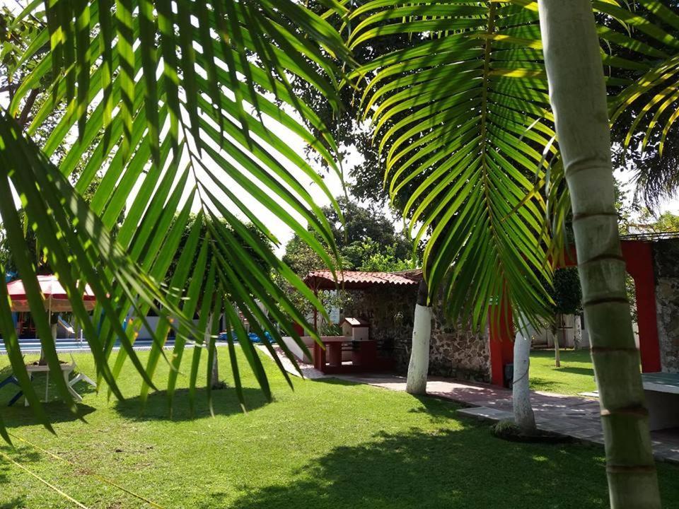 Hotel Quinta Paraiso Cocoyoc Bagian luar foto